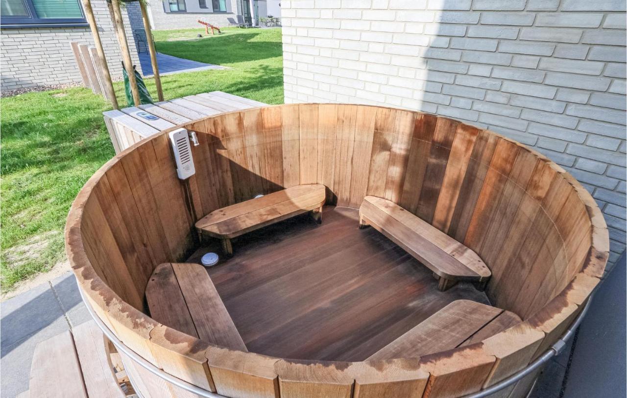 Lovely Home In Lembruch-Duemmer See With Sauna 외부 사진