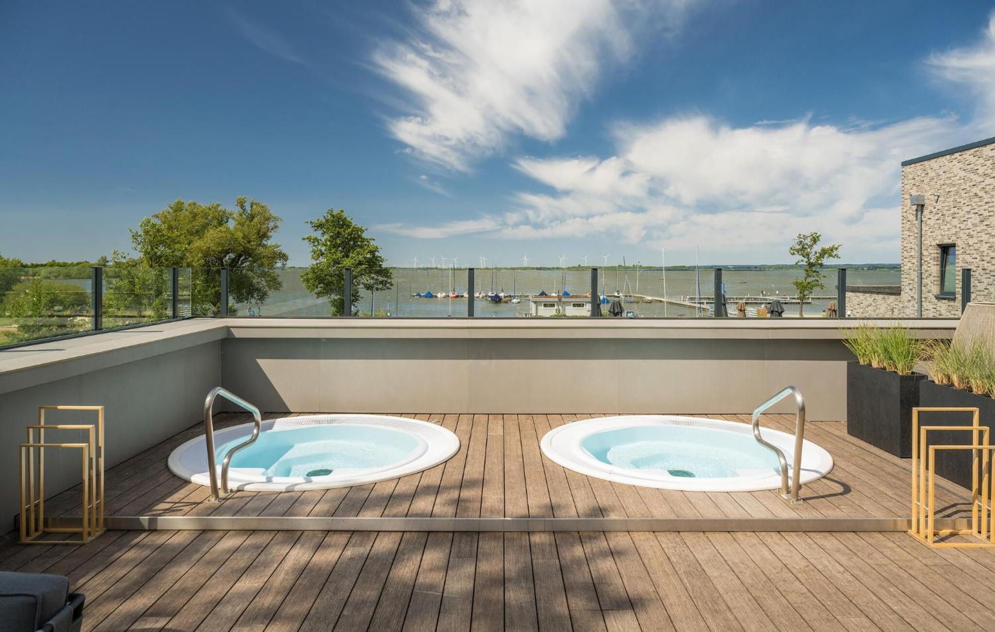 Lovely Home In Lembruch-Duemmer See With Sauna 외부 사진